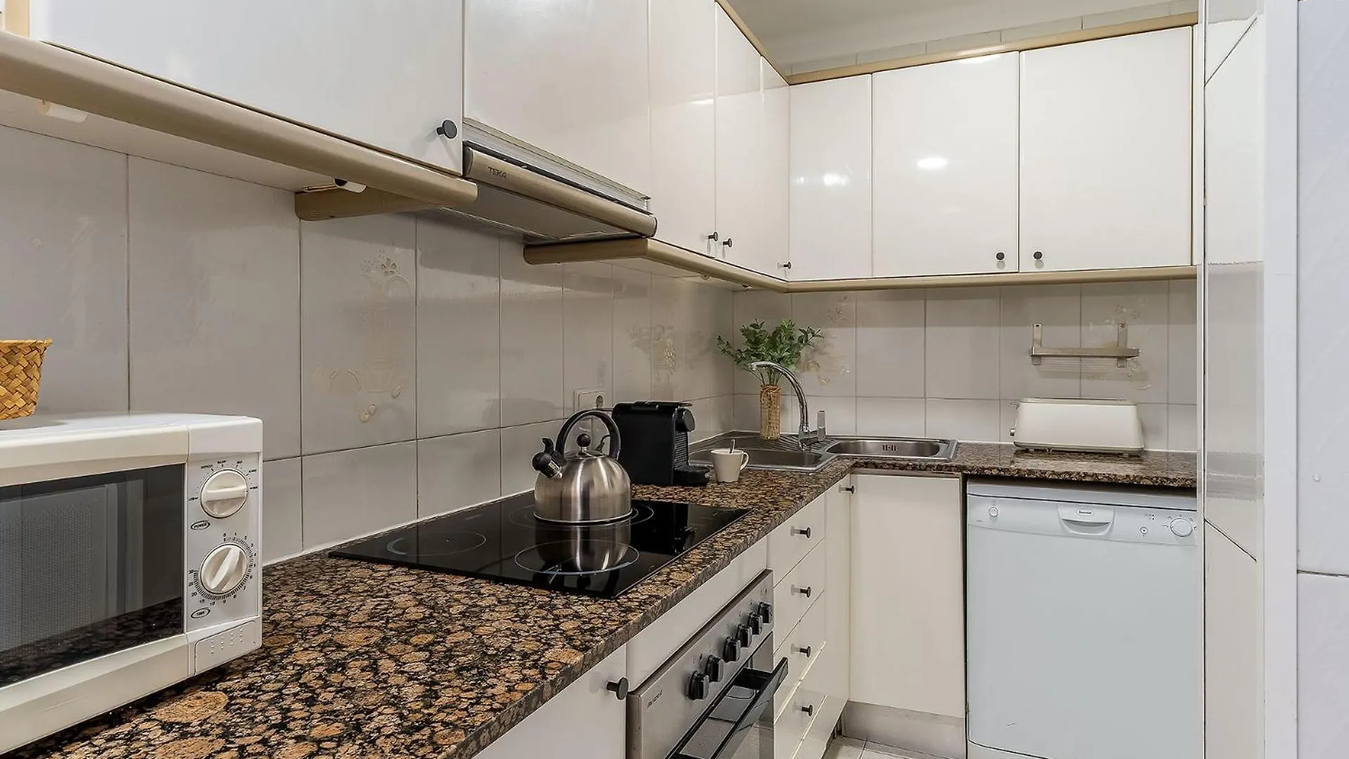 AB Gaudí Avenue Apartment Barcelona